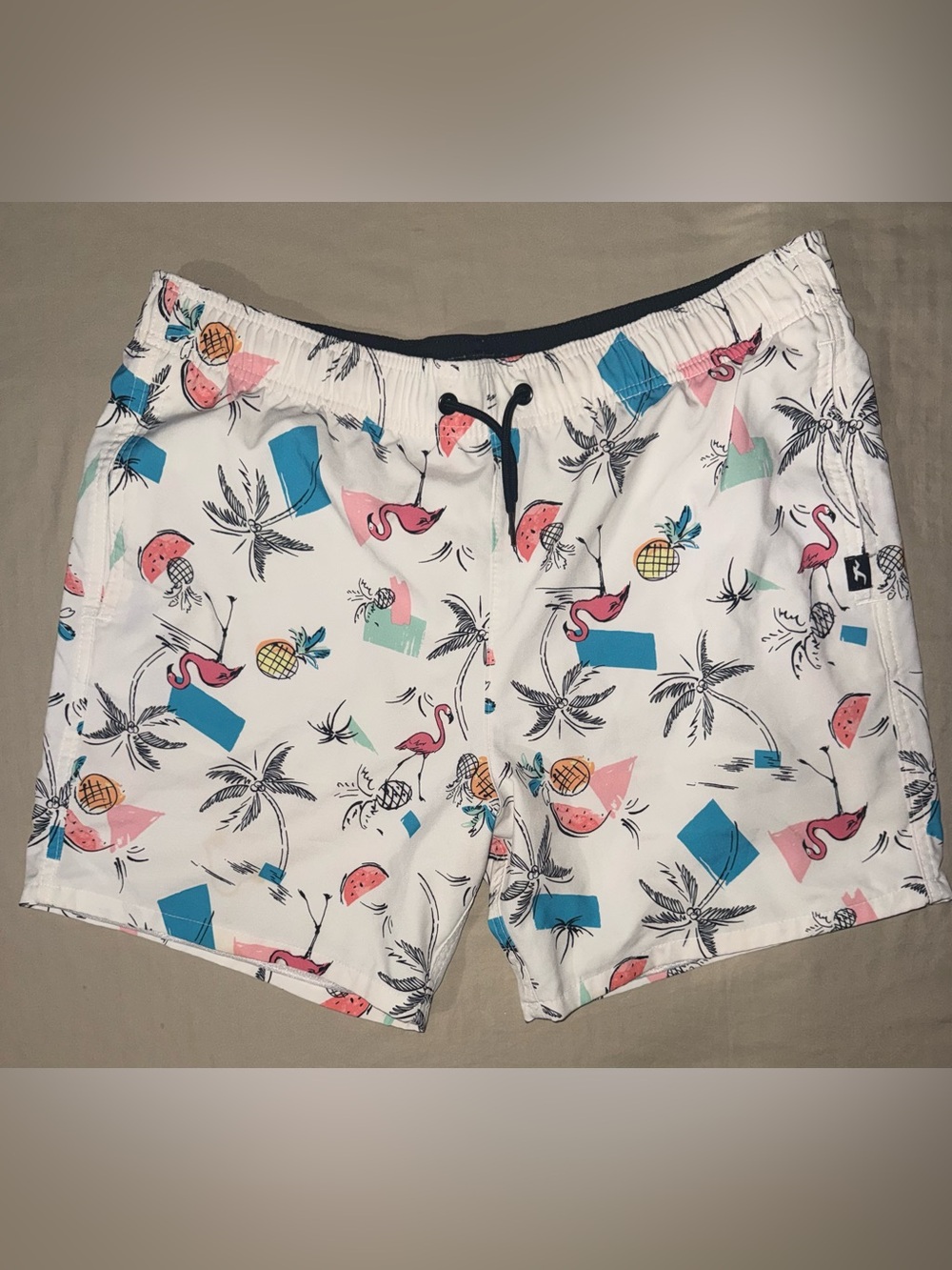 Hollister Men’s Swim Trunks Flamingo Tropical Print Size L